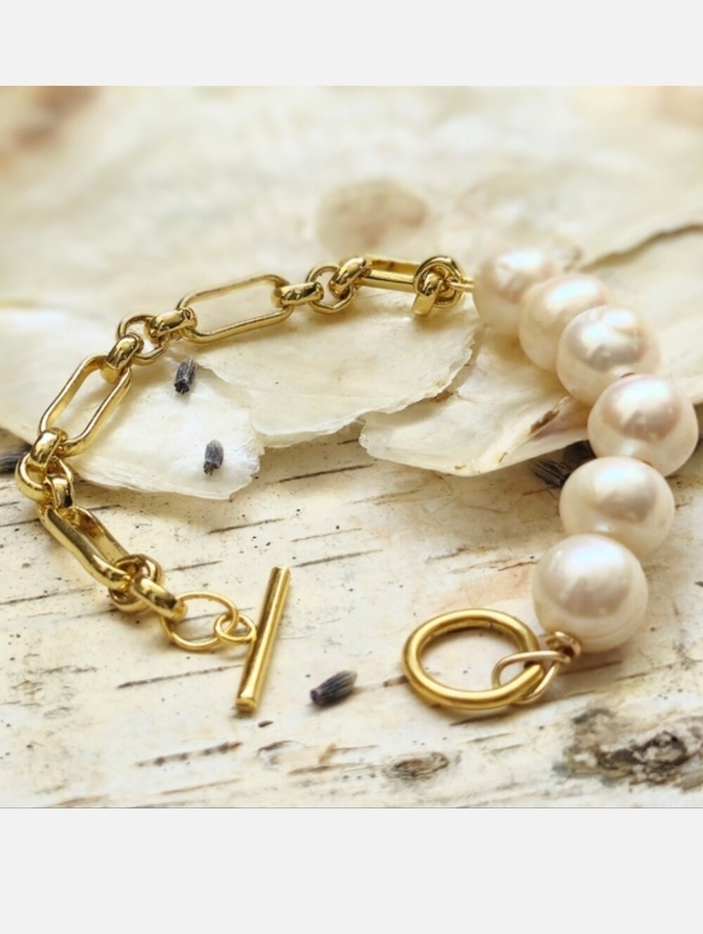 18K Gold Plated Natural Baroque Pearl In Designer Chain Toggle Bracelet
